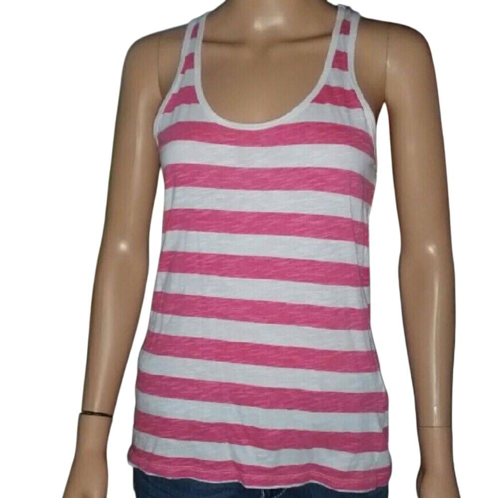 Forever 21 razor back tank M